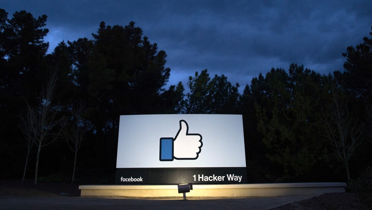 Facebook pourrait très bientôt changer de nom pour préparer son metaverse