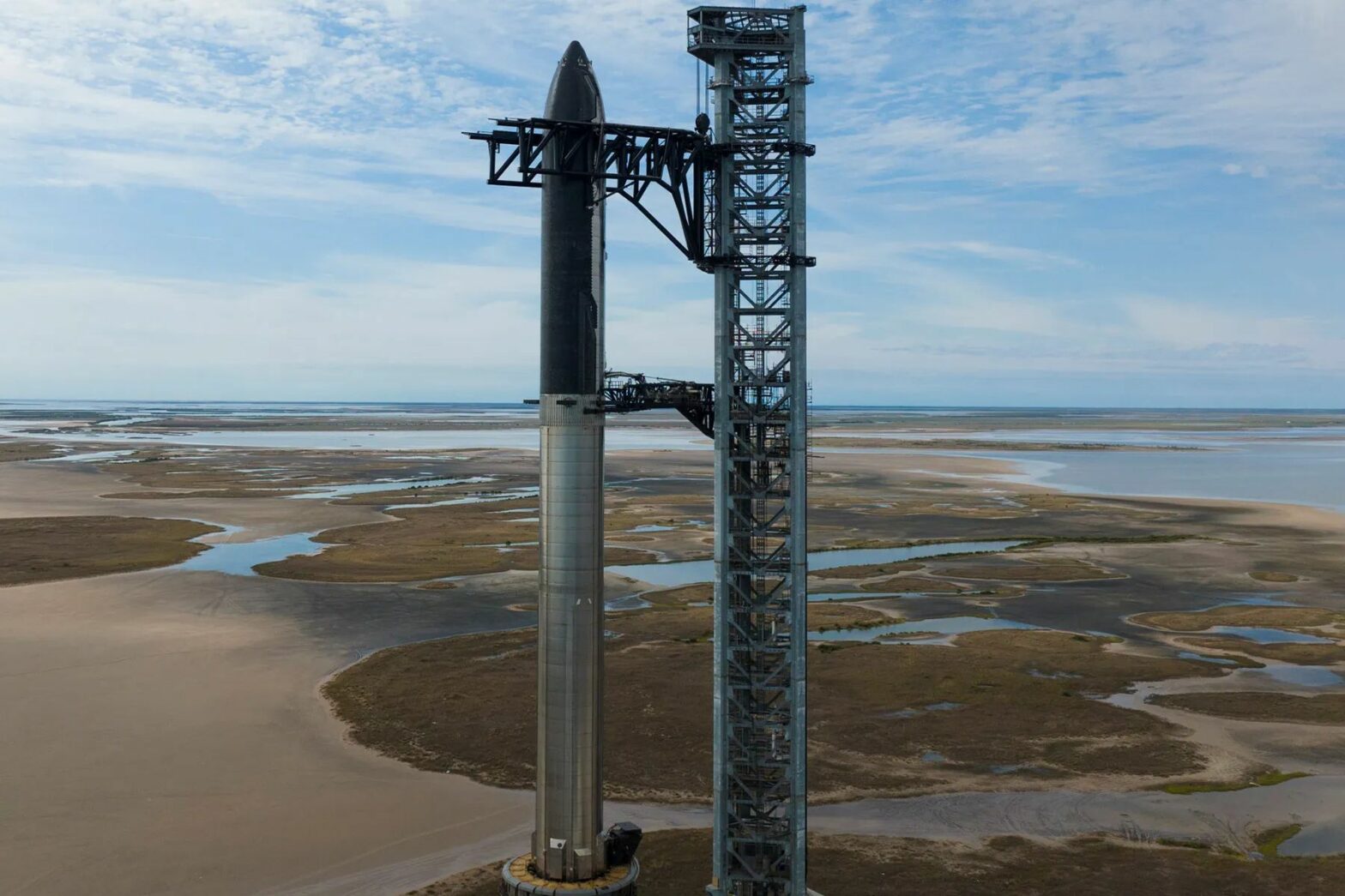 Vol orbital de Starship : SpaceX devra encore patienter