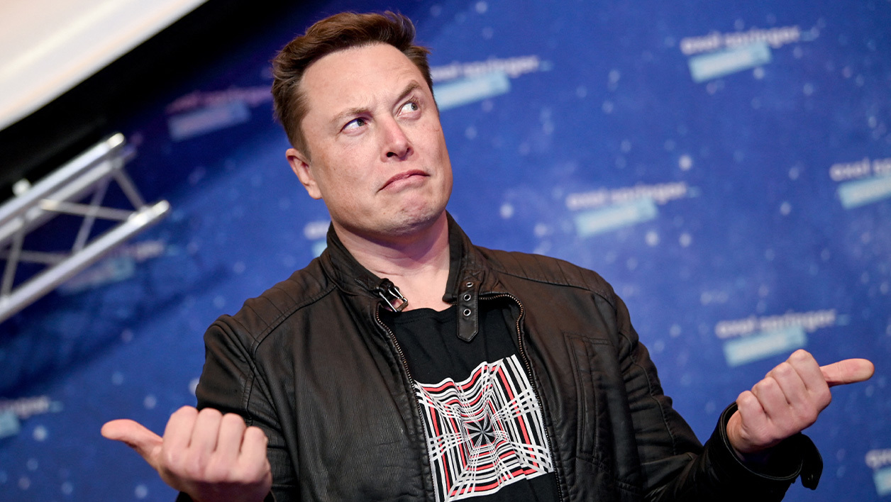 Pourquoi la spectaculaire offensive d’Elon Musk contre Twitter affole la tech