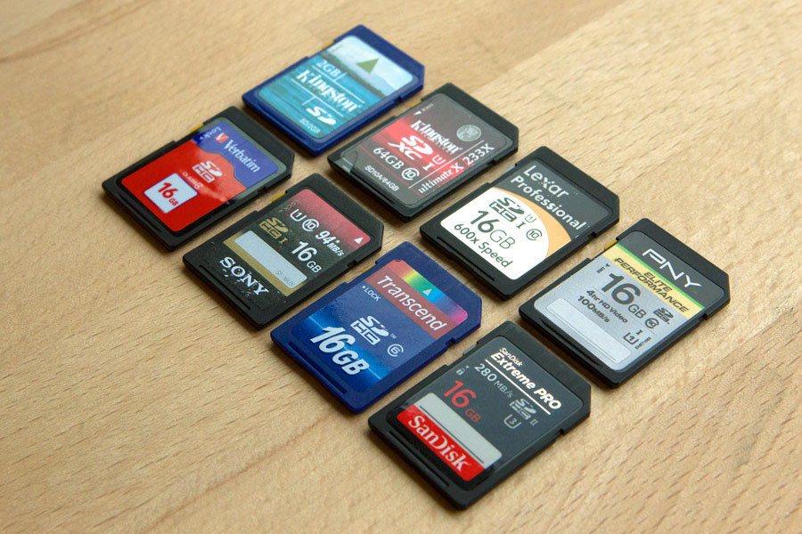 Les cartes mémoire SD et microSD font leur révolution pour pouvoir remplacer les SSD
