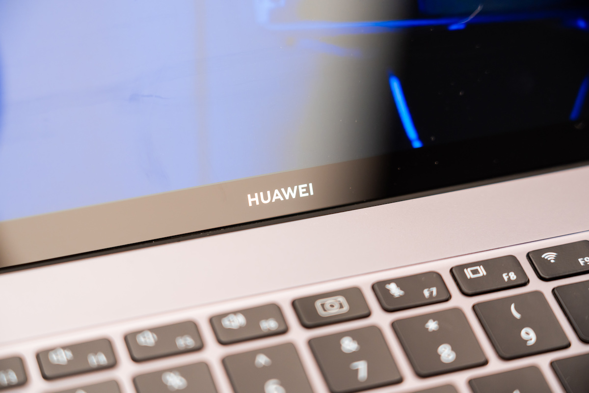 Huawei MateBook 16 : un ordinateur puissant et bon marché, malgré une webcam à la ramasse