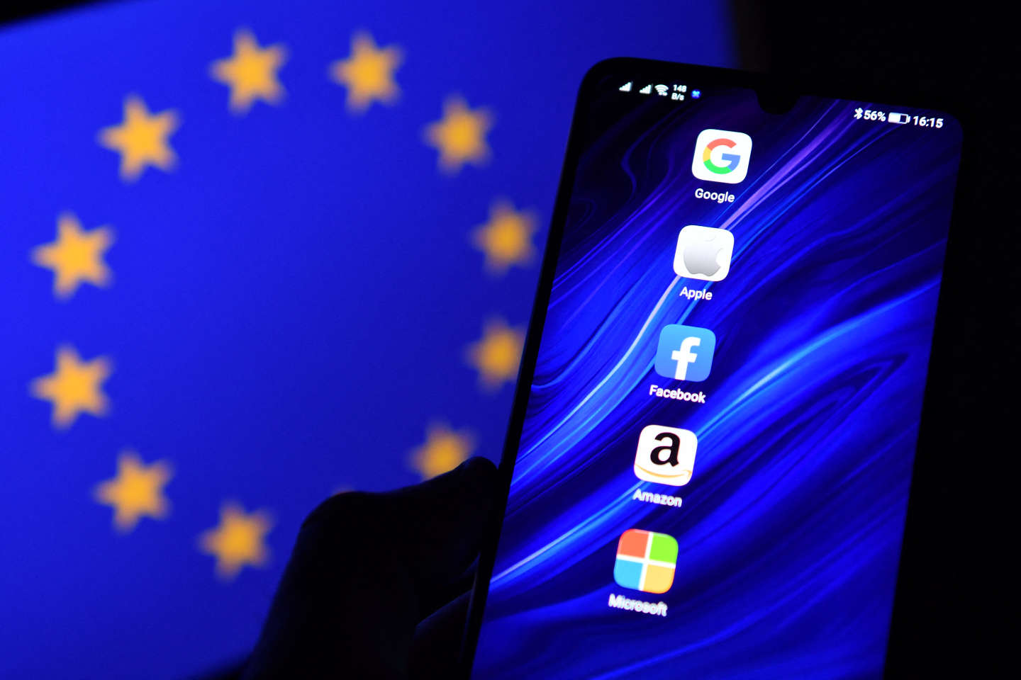 Que contiennent les règlements de l’UE pour réguler le numérique, approuvés par les eurodéputés ?