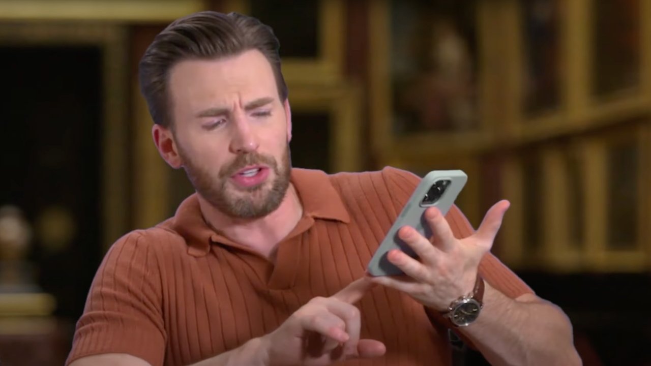 la star de Captain America trouve son nouvel iPhone trop lourd et regrette ce vieux modèle