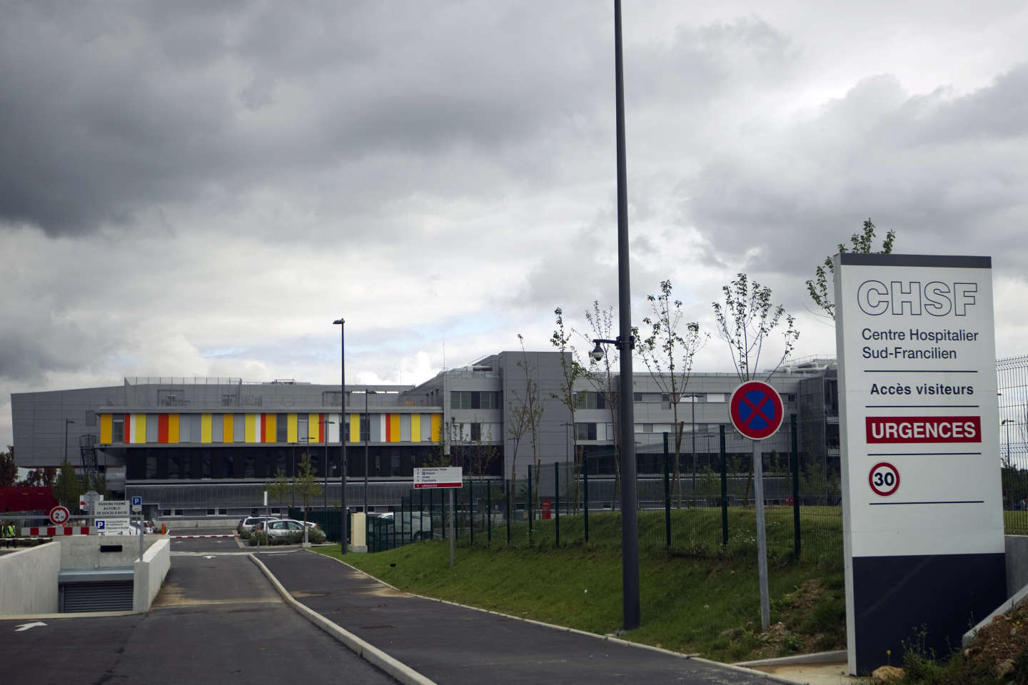 Dans l’Essonne, le centre hospitalier Sud-Francilien victime d’une cyberattaque, son activité fortement perturbée