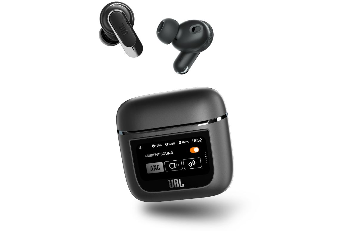 Les écouteurs TWS Tour Pro 2 de JBL ont un boîtier de charge atypique