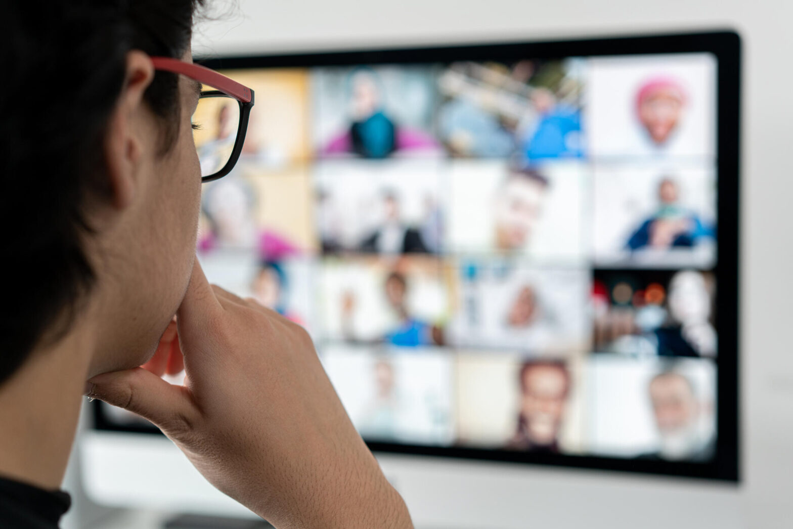 Télétravail : les habitudes changent, et non les employés ne sont pas moins engagés