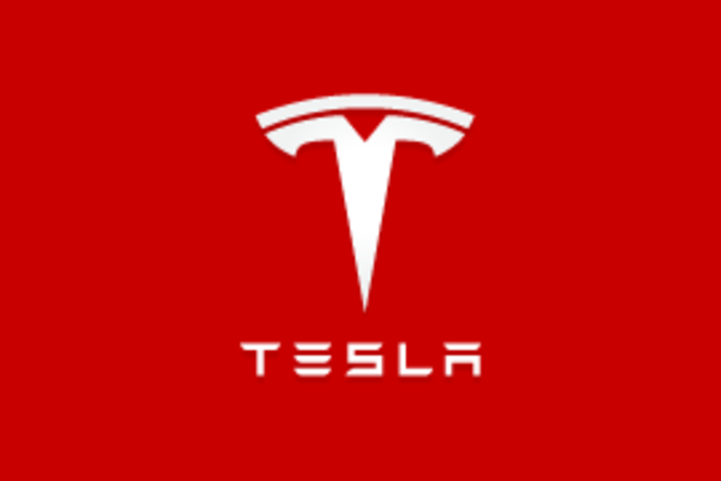 Une Tesla qui parcourt 2800 km sans s'arrêter à une borne de recharge !