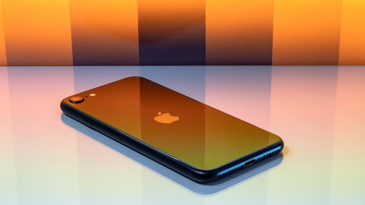 Apple annule l'iPhone SE 4... et ça change tout pour la 5G des futurs iPhone