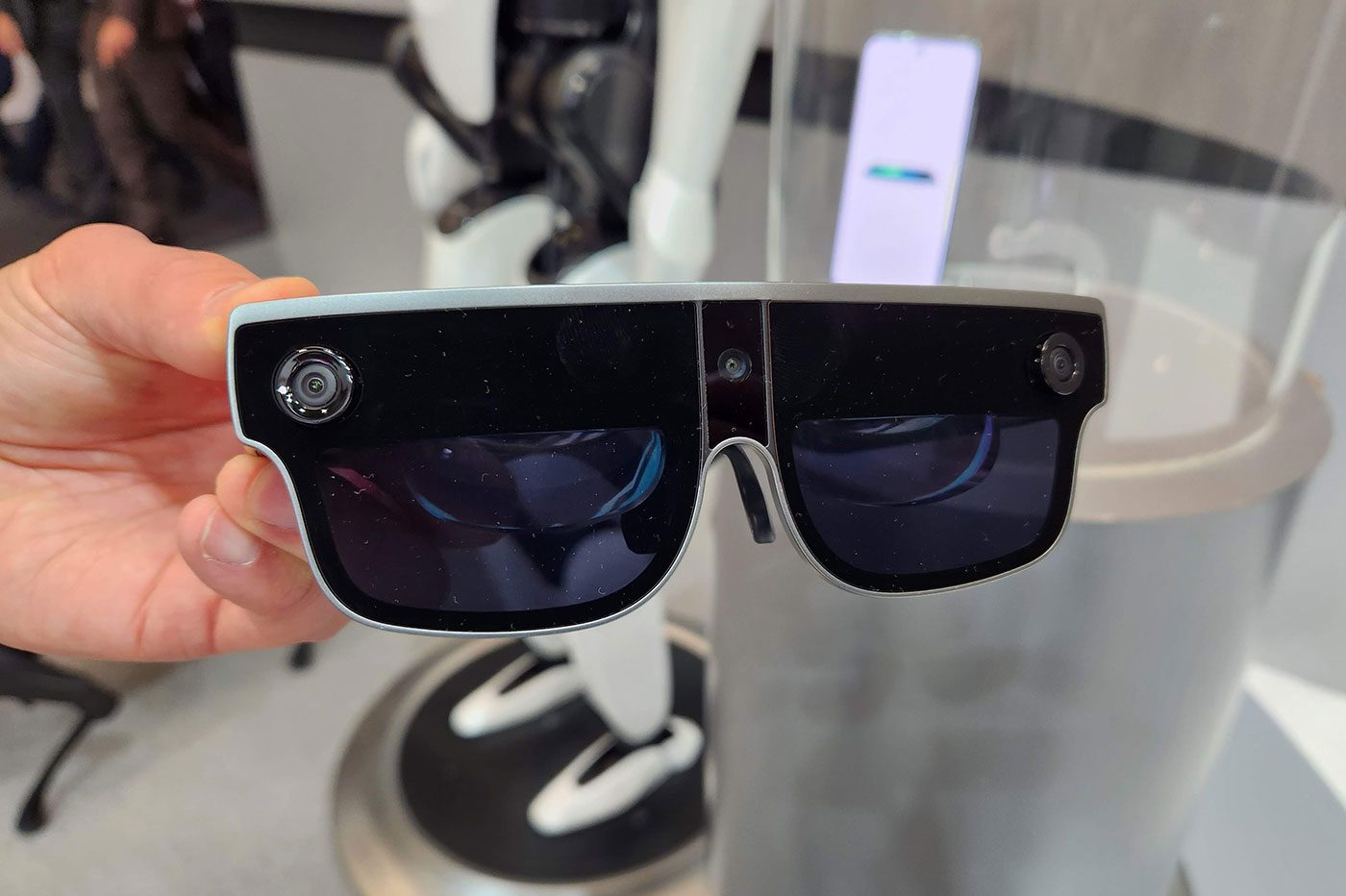 Découvrez les lunettes Xiaomi Wireless AR Smart Glasses en photos
