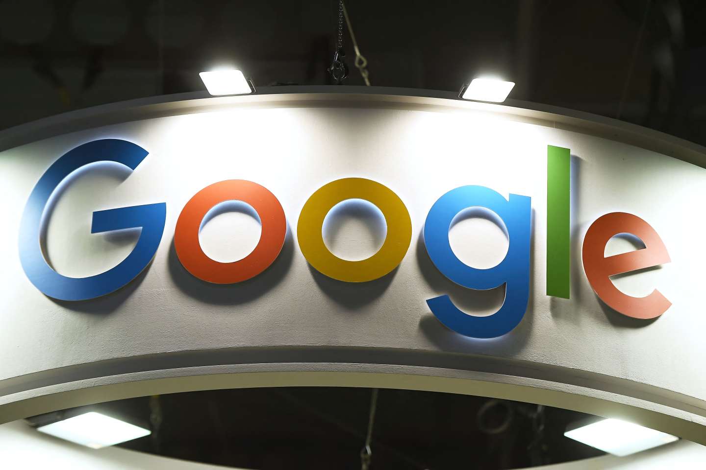 Google lance son concurrent à ChatGPT