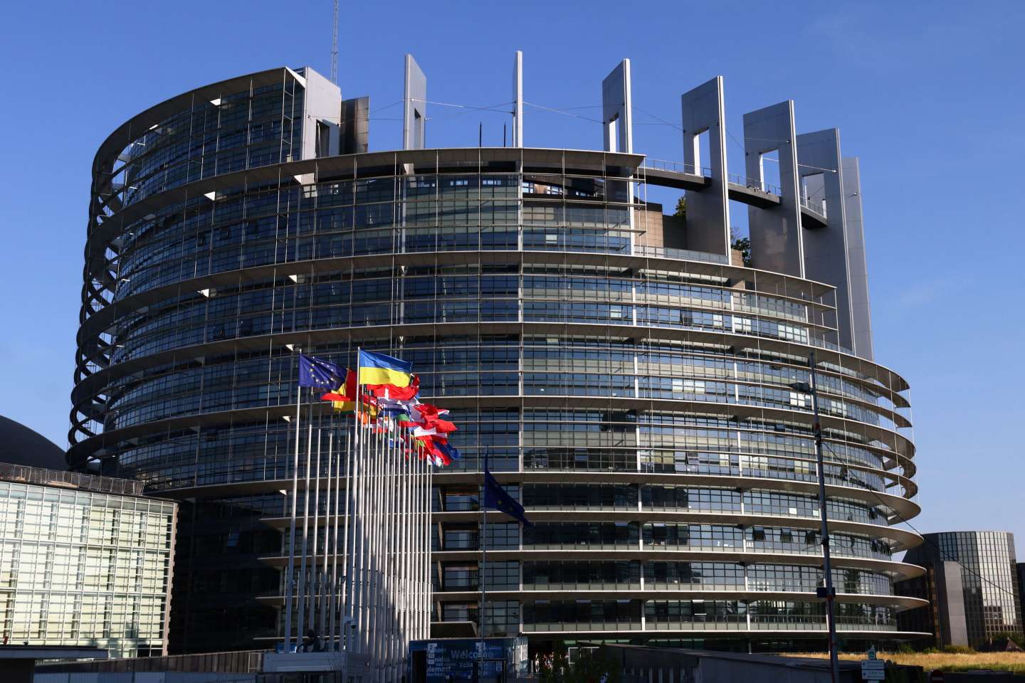 Le Parlement européen adopte à une large majorité le projet de régulation de l’intelligence artificielle