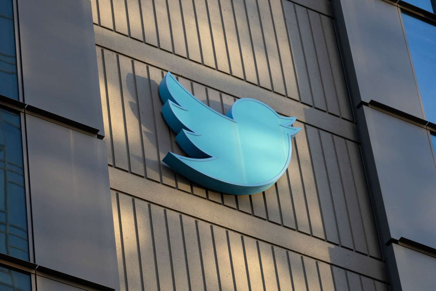 des labels réclament des centaines de millions de dollars à Twitter
