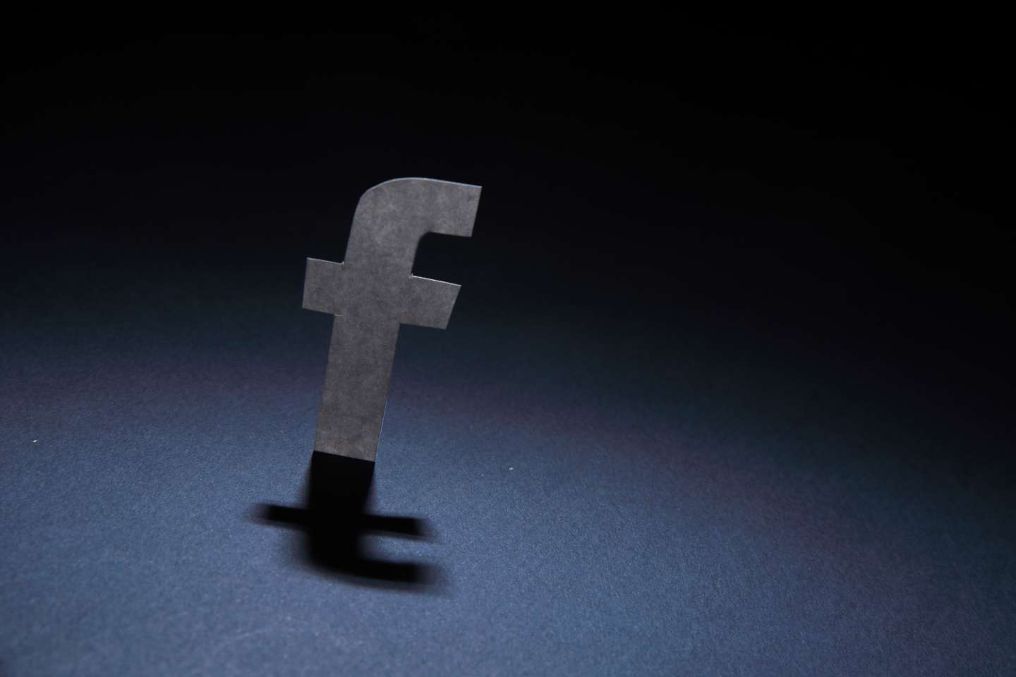 Des chercheurs étudient les effets de Facebook sur la polarisation politique