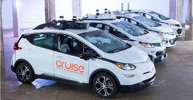 Plus largement autorisés en Californie, les taxis autonomes n'en font déjà qu'à leur tête