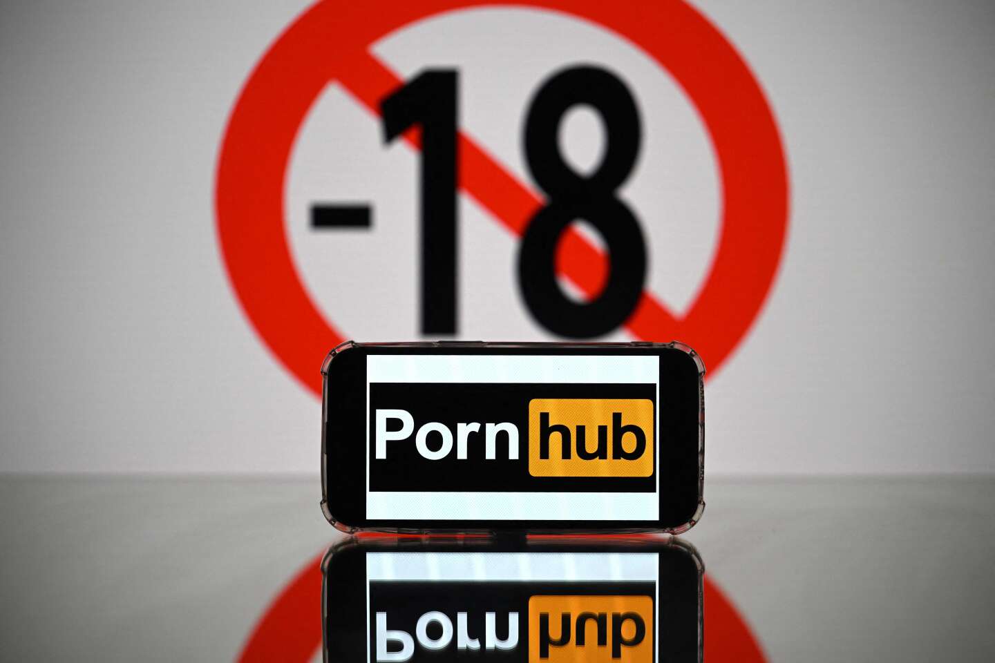 L’Union européenne impose des règles renforcées à trois grandes plates-formes pornographiques