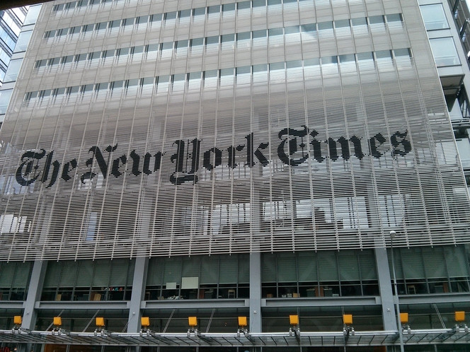 Le New York Times attaque Microsoft et OpenAI pour violation de droits d'auteur
