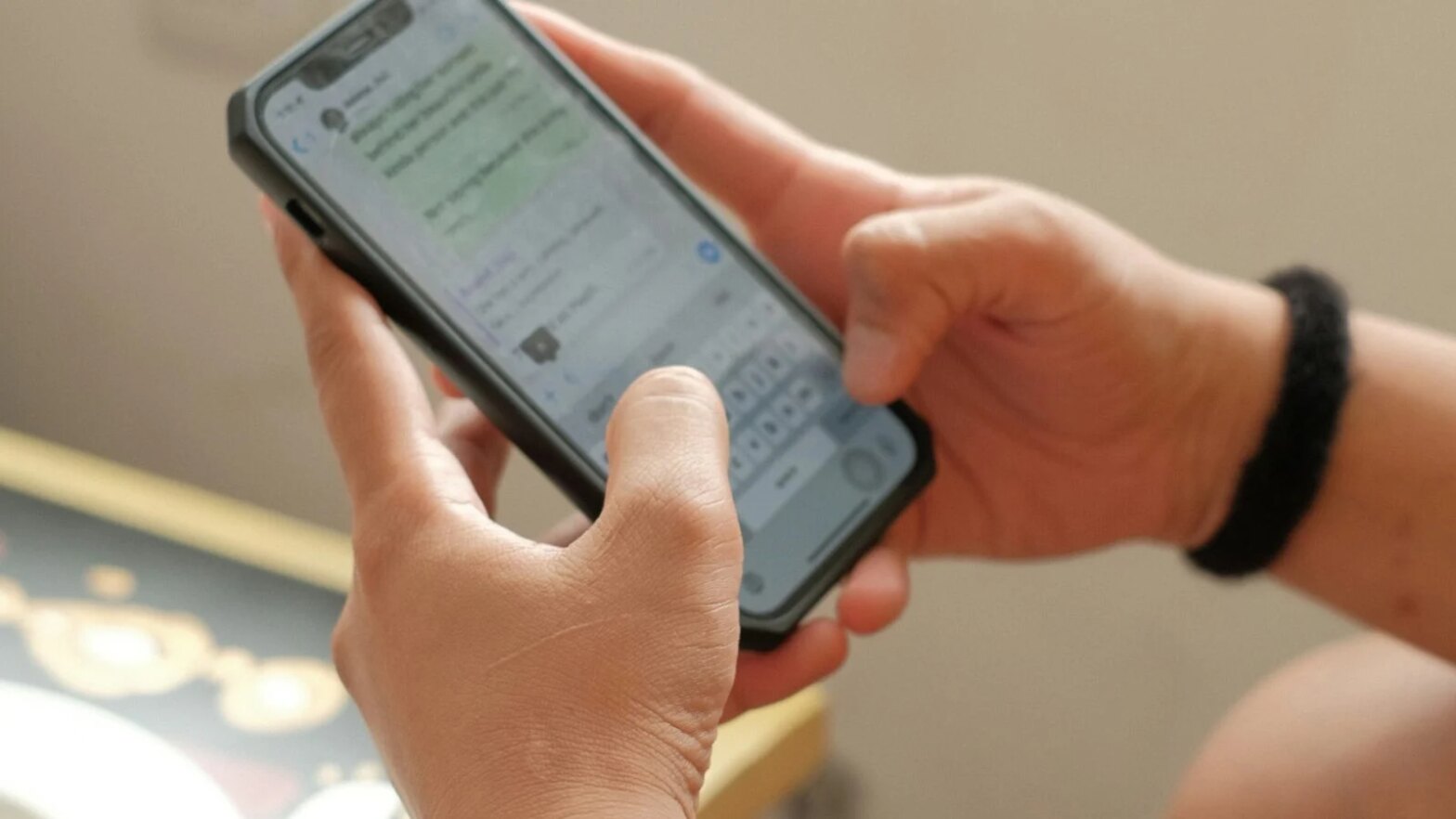 la France choisit sa propre messagerie et veut convertir l'Europe