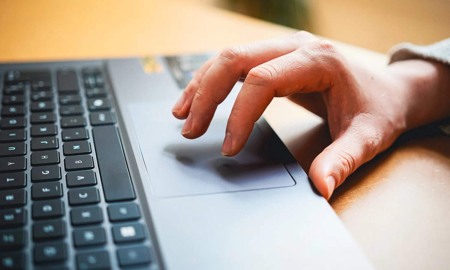 vous pouvez désormais redimensionner la zone du clic droit sur le trackpad de votre PC